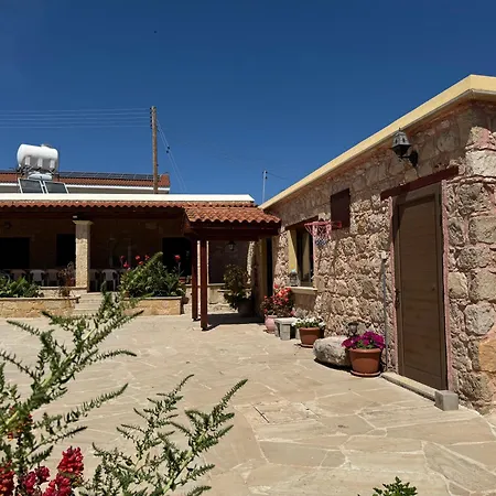 Villa Zivlas Stone House Tremithousa