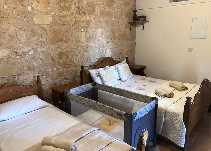 Zivlas Stone House *