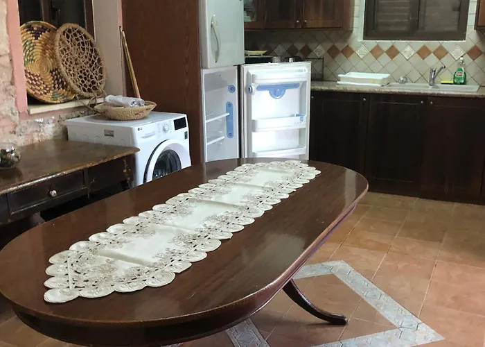 빌라 Zivlas Stone House Trimitusa