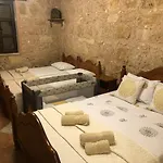 Zivlas Stone House * Tremithousa