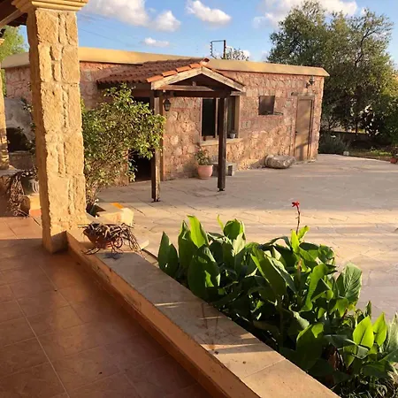 Zivlas Stone House Вилла Tremithousa